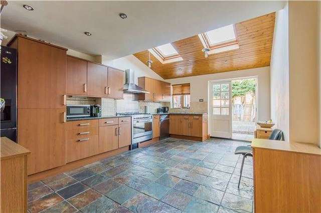  Image of 2 bedroom Semi-Detached house for sale in Compton Fields Ely CB6 at Ely, CB6 1ED