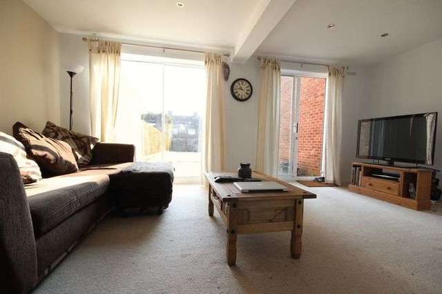  Image of 3 bedroom Detached house to rent in Concorde Drive Westbury-on-Trym Bristol BS10 at Concorde Drive  Bristol, BS10 6PX