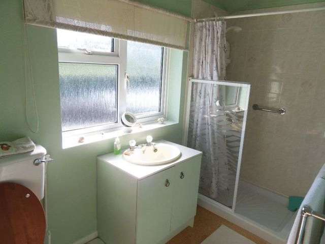  Image of 4 bedroom Semi-Detached house for sale in Burnt Oak Cookham Maidenhead SL6 at Burnt Oak  Cookham, SL6 9RL