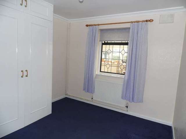 Image of 2 bedroom Property for sale in Copford Avenue Rayleigh SS6 at Copford Avenue  Rayleigh, SS6 8RL