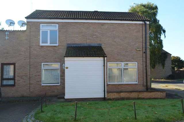  Image of 3 bedroom Detached house to rent in Torrington Road Scunthorpe DN17 at Torrington Road  Scunthorpe, DN17 1UW
