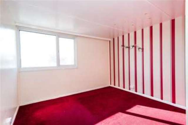  Image of 2 bedroom Maisonette to rent in Cornwell Close Gosport PO13 at Gosport, PO13 9QL