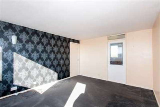  Image of 2 bedroom Maisonette to rent in Cornwell Close Gosport PO13 at Gosport, PO13 9QL