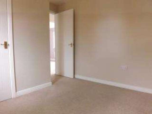  Image of 4 bedroom Detached house for sale in Seaview Road Cowes PO31 at Cowes Isle of Wight Cowes, PO31 7UN