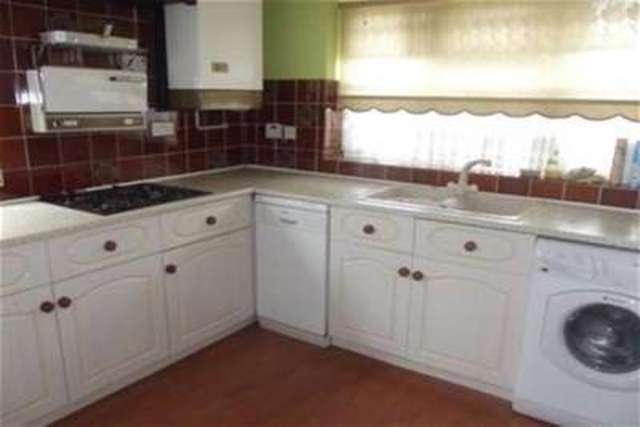  Image of 3 bedroom Detached house to rent in Wedgwood Way Cowplain Waterlooville PO8 at Waterlooville, PO8 8RW