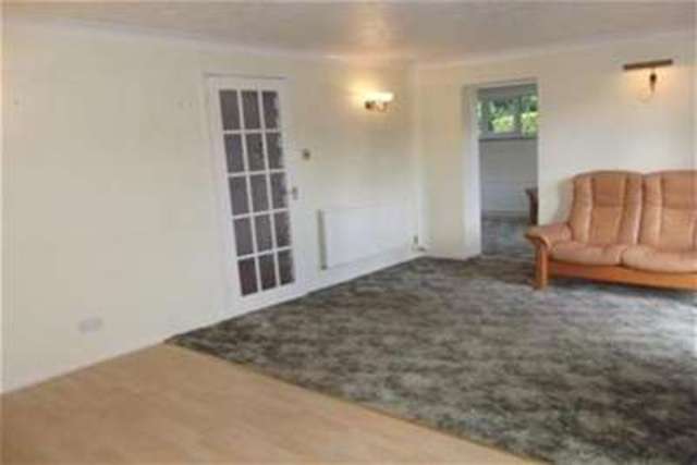  Image of 3 bedroom Detached house to rent in Wedgwood Way Cowplain Waterlooville PO8 at Waterlooville, PO8 8RW