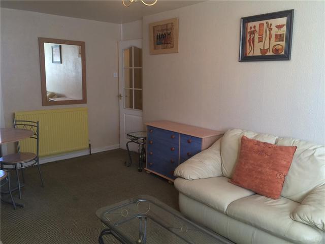  Image of 1 bedroom Flat to rent in Crewe Road West Edinburgh EH5 at Pilton Edinburgh Edinburgh, EH5 2NZ