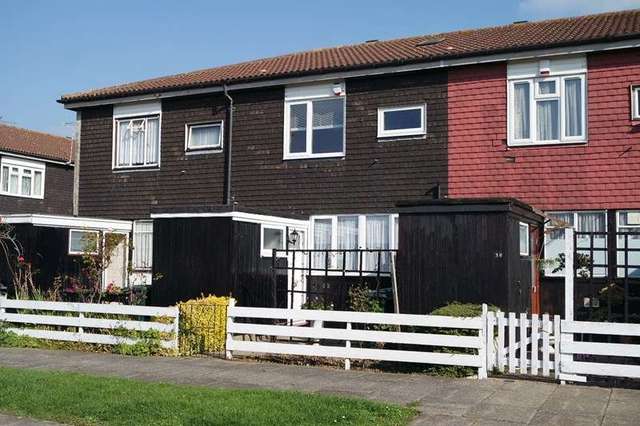  Image of 3 bedroom Terraced house for sale in Crocus Field Barnet EN5 at Crocus Field  Barnet, EN5 2UA
