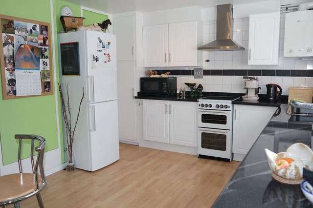  Image of 3 bedroom Terraced house for sale in Crocus Field Barnet EN5 at Crocus Field  Barnet, EN5 2UA