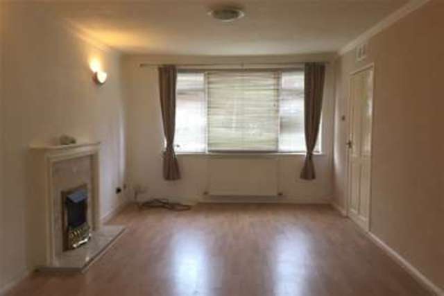  Image of 3 bedroom Detached house to rent in Cunningham Way Rugby CV22 at Rugby, CV22 7JD