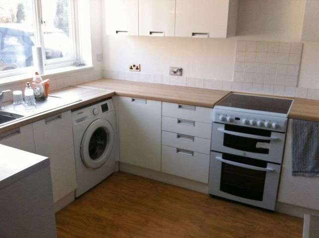  Image of 2 bedroom Terraced house to rent in Curtis Avenue Abingdon OX14 at Curtis Avenue  Abingdon, OX14 3UW