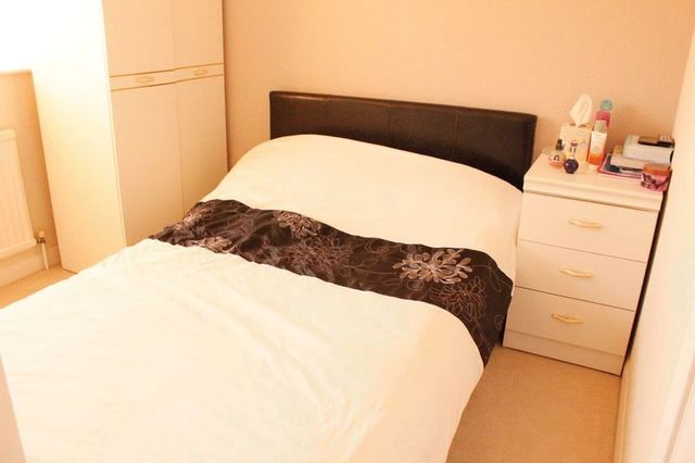  Image of 3 bedroom Semi-Detached house for sale in Cygnet Walk Bognor Regis PO22 at Cygnet Walk  Bognor Regis, PO22 9LY