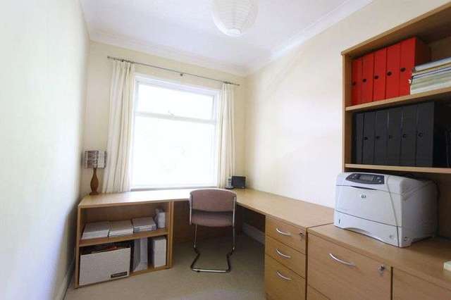  Image of 3 bedroom Terraced house for sale in Desmond Avenue Hull HU6 at Desmond Avenue  Hull, HU6 7JX