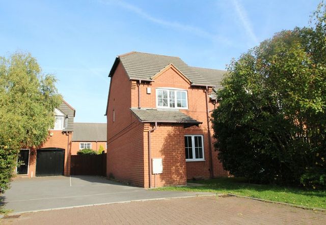  Image of 2 bedroom Detached house to rent in Dewfalls Drive Bradley Stoke Bristol BS32 at Dewfalls Drive Bradley Stoke Bristol, BS32 9BT