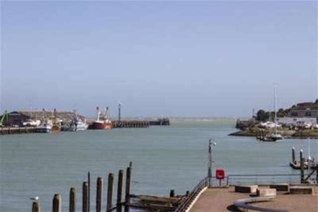  Image of 2 bedroom Flat to rent in West Quay Newhaven BN9 at Newhaven, BN9 9GG