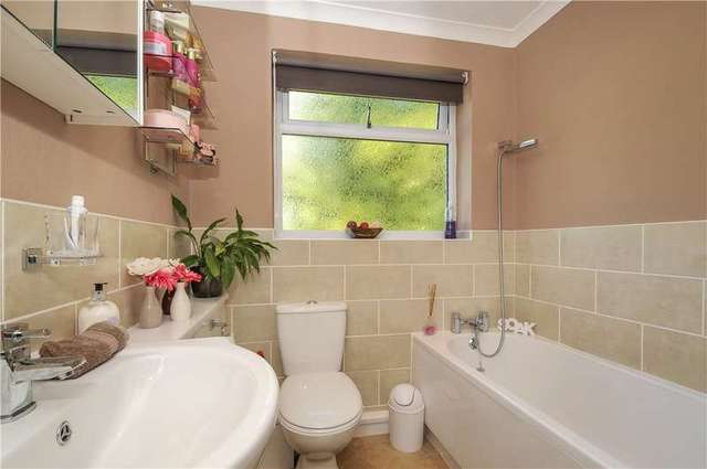  Image of 3 bedroom Detached house for sale in Doversmead Knaphill Woking GU21 at Knaphill Woking Knaphill, GU21 2JT
