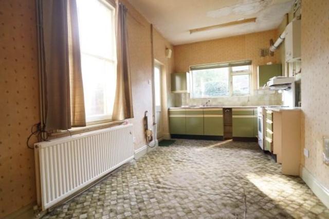 Image of 3 bedroom Detached house for sale in Downend Road Downend Bristol BS16 at Downend  Bristol, BS16 5UF