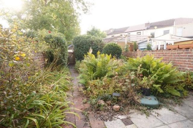  Image of 3 bedroom Detached house for sale in Downend Road Downend Bristol BS16 at Downend  Bristol, BS16 5UF