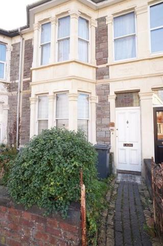  Image of 3 bedroom Detached house for sale in Downend Road Downend Bristol BS16 at Downend  Bristol, BS16 5UF