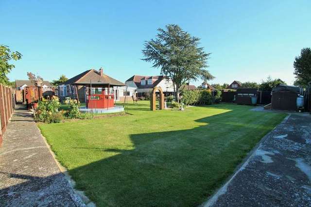  Image of 4 bedroom Detached house for sale in South Road Drayton Portsmouth PO6 at Drayton Portsmouth Hampshire, PO6 1QB