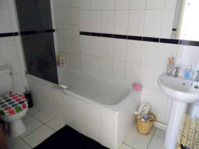  Image of 1 bedroom Ground Flat for sale in Durnsford Road London SW19 at Wimbledon Greater London Wimbledon, SW19 8EE