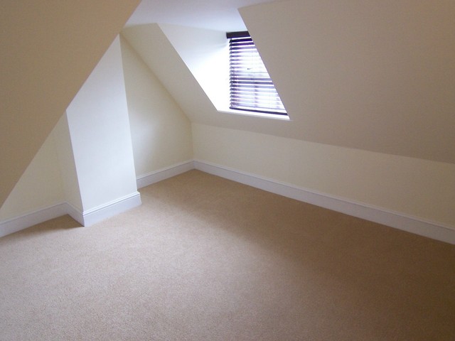  Image of 3 bedroom Flat to rent in West Street Fareham PO16 at West Street  Fareham, PO16 0BG