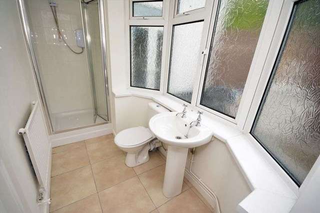  Image of 2 bedroom Flat to rent in Earle Place Canton Cardiff CF5 at Earle Place Canton Cardiff, CF5 1NZ