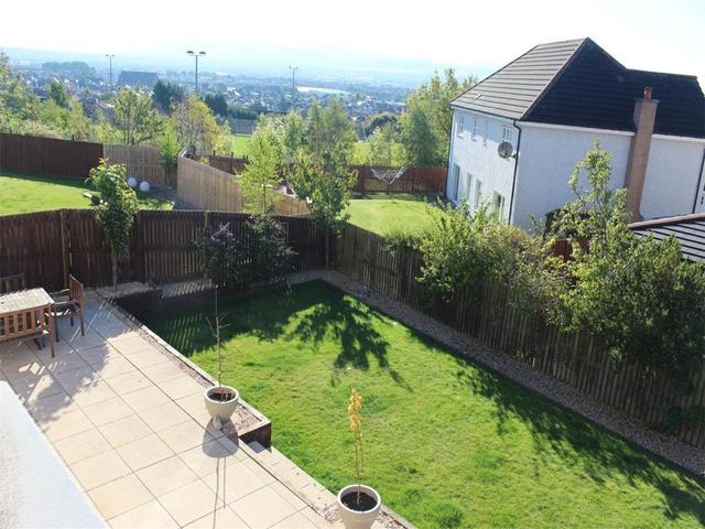  Image of 4 bedroom Detached house to rent in East Craigs Wynd East Craigs Edinburgh EH12 at Corstorphine Edinburgh Edinburgh, EH12 8HJ