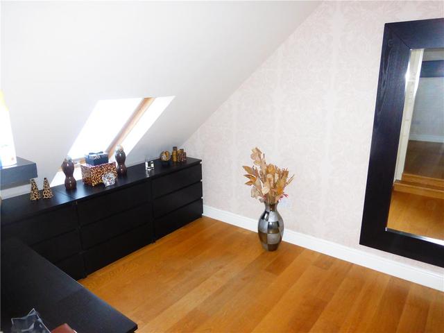  Image of 4 bedroom Detached house to rent in East Craigs Wynd East Craigs Edinburgh EH12 at Corstorphine Edinburgh Edinburgh, EH12 8HJ