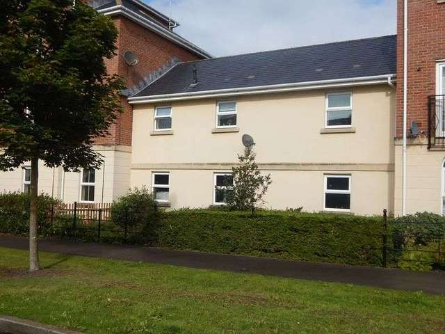  Image of 2 bedroom Terraced house for sale in Eastbury Way Swindon SN25 at Eastbury Way Redhouse Swindon, SN25 2EW