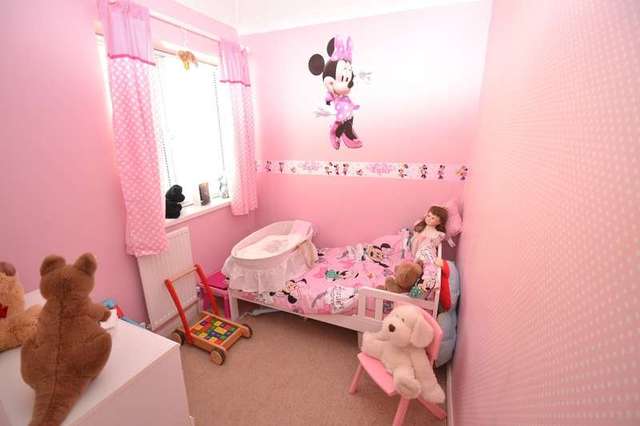  Image of 3 bedroom Semi-Detached house for sale in Kipling Road Eastleigh SO50 at Eastleigh, SO50 9EJ