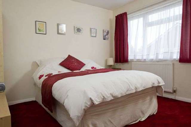  Image of 4 bedroom Detached house for sale in Brook Road Eaton Ford St. Neots PE19 at Brook Road Eaton Ford St. Neots, PE19 7AX