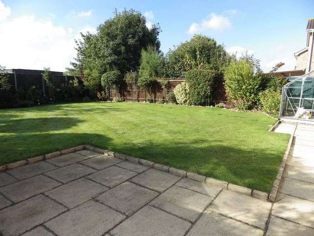  Image of 5 bedroom Detached house to rent in Browning Drive Eaton Ford St. Neots PE19 at Browning Drive Eaton Ford St. Neots, PE19 7LT