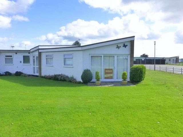  Image of 2 bedroom Terraced house for sale in Edward Road Winterton-on-Sea Great Yarmouth NR29 at Edward Road Winterton-On-Sea Great Yarmouth, NR29 4BX