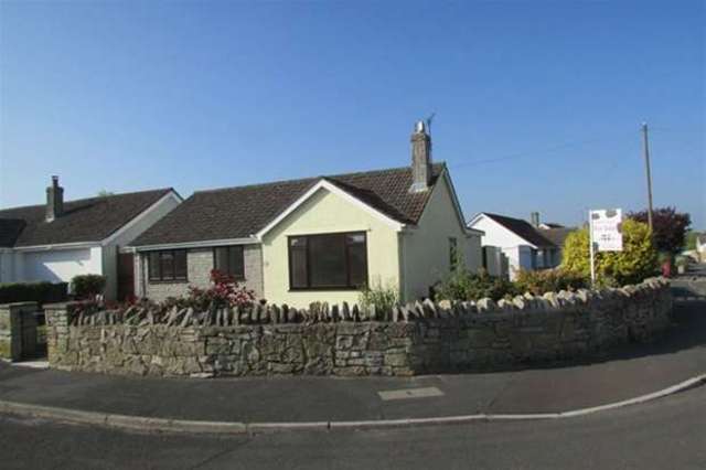  Image of 3 bedroom Detached house for sale in Eglinton Road Street BA16 at Street, BA16 0RJ