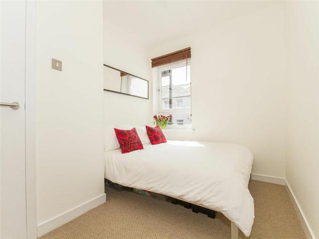  Image of 1 bedroom Flat to rent in Elbe Street Edinburgh EH6 at Leith Edinburgh Edinburgh, EH6 7HW