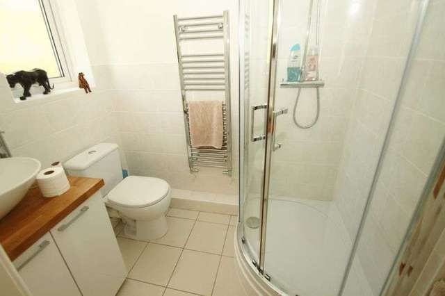  Image of 3 bedroom Flat to rent in Elgin Road Bournemouth BH3 at Elgin Road  Bournemouth, BH3 7DQ