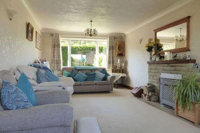  Image of 3 bedroom Detached house for sale in Harolds Bank Gorefield Wisbech PE13 at Elloe Bank Gorefield Wisbech, PE13 4PY