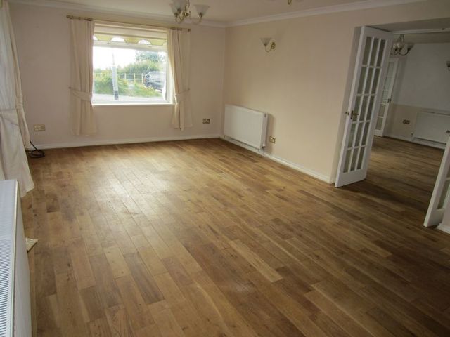  Image of 4 bedroom Semi-Detached house to rent in Erw Wen Pentyrch Cardiff CF15 at Erw Wen Pentyrch Cardiff, CF15 9PQ