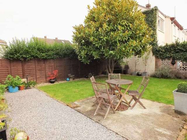  Image of 4 bedroom Semi-Detached house for sale in Evans Lane Kidlington OX5 at Evans Lane  Kidlington, OX5 2JA