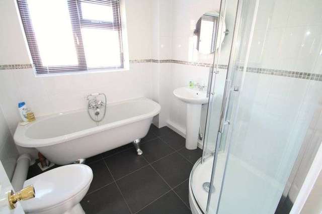  Image of 4 bedroom Detached house for sale in Everglade Road Priorslee Telford TF2 at Everglade Road Priorslee Telford, TF2 9QS