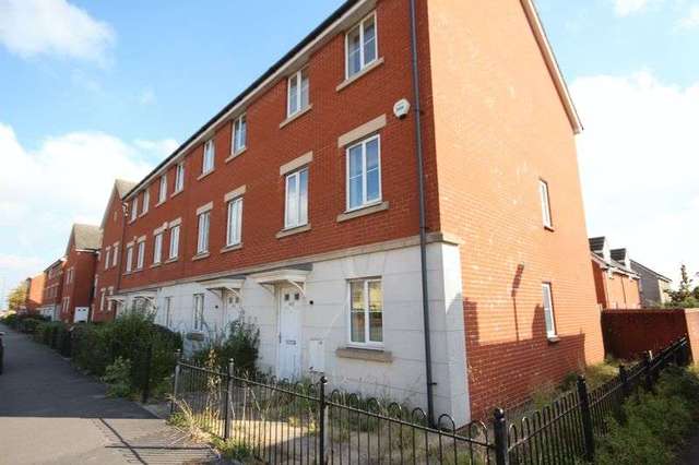  Image of 4 bedroom Detached house to rent in Filton Avenue Horfield Bristol BS7 at Filton Avenue Horfield Bristol, BS7 0LH