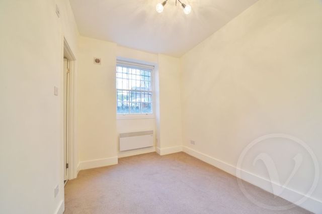  Image of 1 bedroom Flat to rent in Finchley Road London NW8 at Finchley Road St Johns Wood London, NW8 6EB
