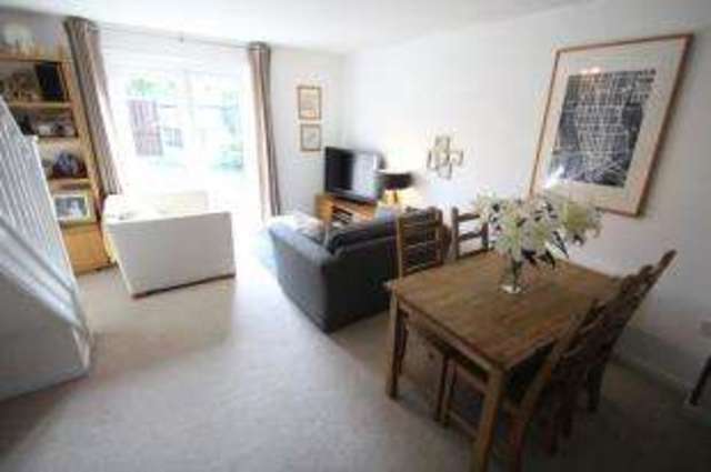  Image of 2 bedroom Terraced house for sale in Findon Lane Glenrothes KY7 at Glenrothes Fife Cadham, KY7 6GS