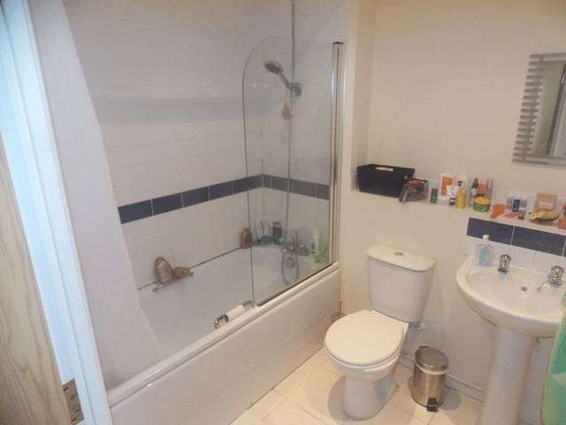  Image of 1 bedroom Flat for sale in Flint Close London E15 at Flint Close  London, E15 4QR