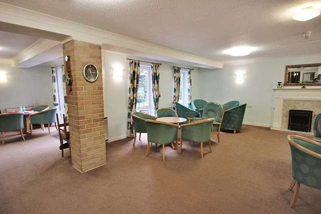  Image of 1 bedroom Retirement Property for sale in Cedar Road Sutton SM2 at Cedar Road  Sutton, SM2 5LP