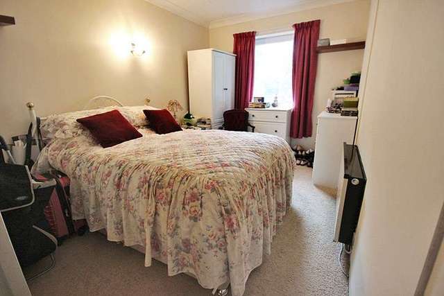  Image of 1 bedroom Retirement Property for sale in Cedar Road Sutton SM2 at Cedar Road  Sutton, SM2 5LP