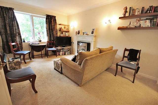  Image of 1 bedroom Retirement Property for sale in Cedar Road Sutton SM2 at Cedar Road  Sutton, SM2 5LP