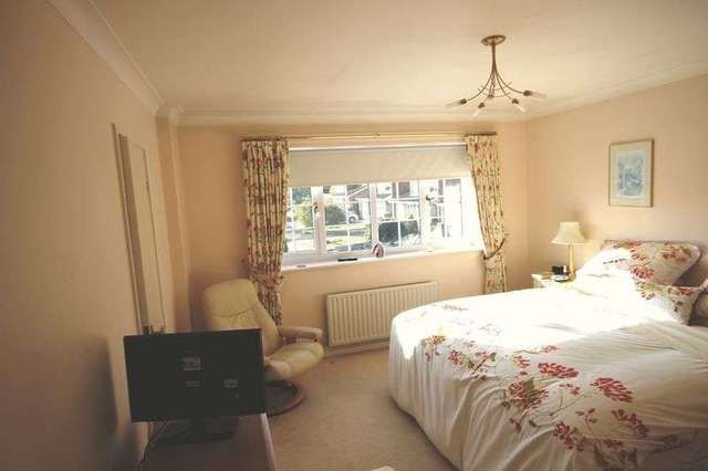  Image of 4 bedroom Detached house to rent in Formby Way Bloxwich Walsall WS3 at Formby Way  Walsall, WS3 3TL
