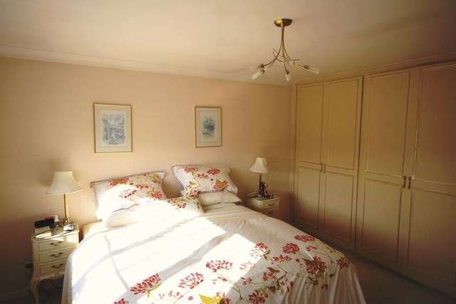  Image of 4 bedroom Detached house to rent in Formby Way Bloxwich Walsall WS3 at Formby Way  Walsall, WS3 3TL